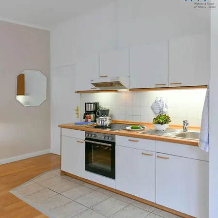 Haus Am Hoevt - 4 Apartamento *