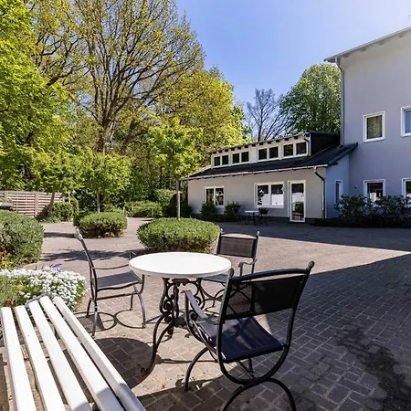 Apartment Haus Am Hövt - 4 Goehren (Ruegen)