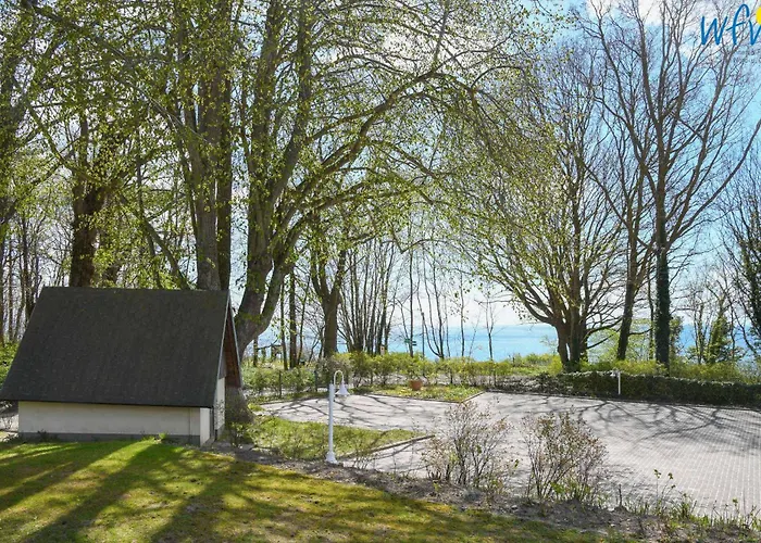Haus Am Hövt - 4 Apartment Goehren (Ruegen)