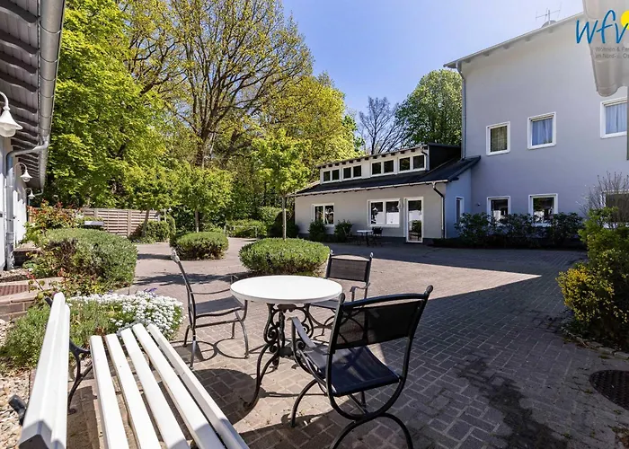 Apartment Haus Am Hövt - 4 Goehren (Ruegen)